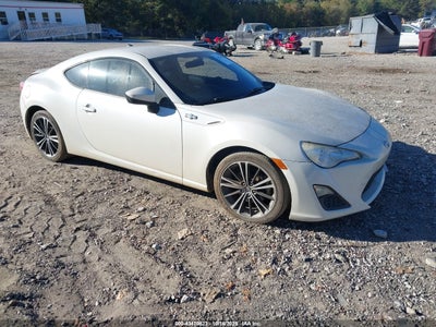 SCION FR-S 2013