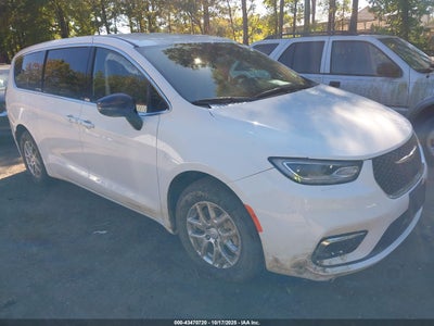 CHRYSLER PACIFICA 2026