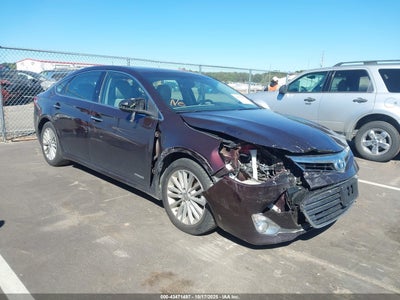 TOYOTA AVALON HYBRID 2013