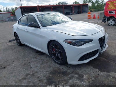ALFA ROMEO GIULIA 2021