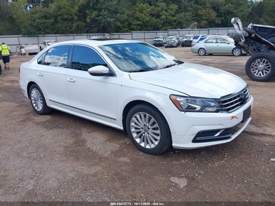 VOLKSWAGEN PASSAT 2016
