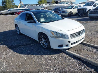 NISSAN MAXIMA 2009