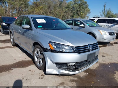 VOLKSWAGEN PASSAT 2014