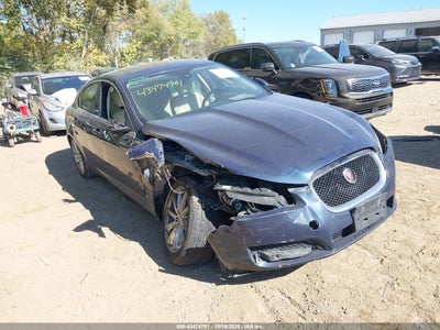 JAGUAR XF 2012