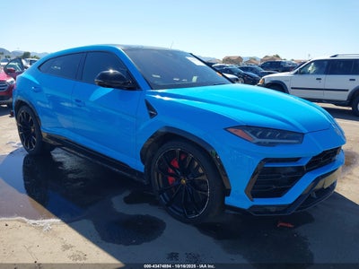 LAMBORGHINI URUS 2019