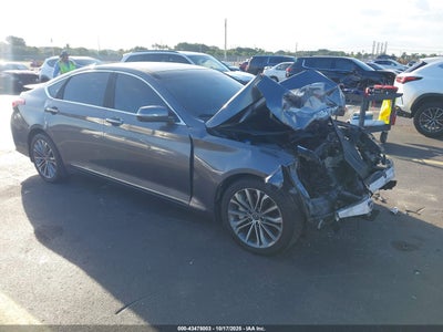 HYUNDAI GENESIS 2015