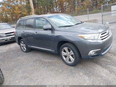 TOYOTA HIGHLANDER 2013