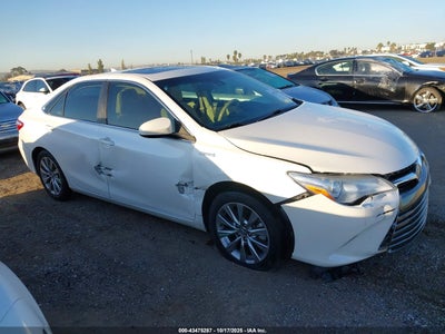 TOYOTA CAMRY HYBRID 2017