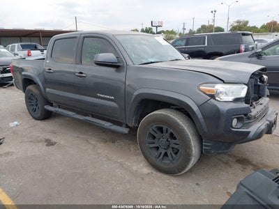 TOYOTA TACOMA 2020