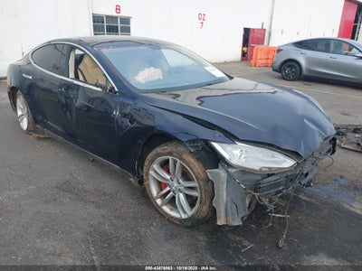 TESLA MODEL S 2014