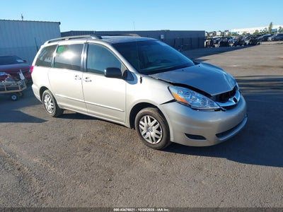 TOYOTA SIENNA 2005