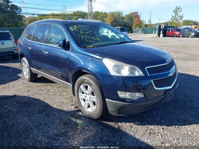 CHEVROLET TRAVERSE 2011