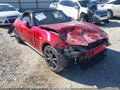 MAZDA MX-5 MIATA 2017
