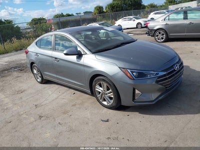 HYUNDAI ELANTRA 2019