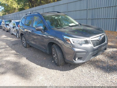 SUBARU FORESTER 2021