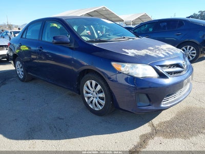 TOYOTA COROLLA 2012