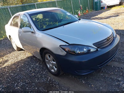 TOYOTA CAMRY 2004