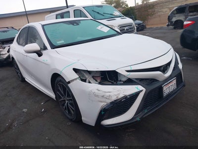 TOYOTA CAMRY 2022