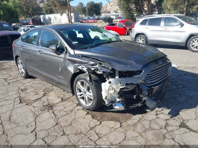 FORD FUSION HYBRID 2016