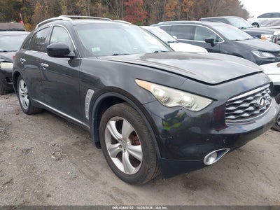 INFINITI FX35 2010