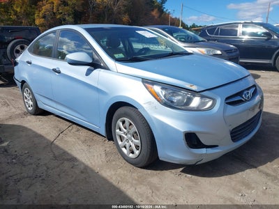 HYUNDAI ACCENT 2012
