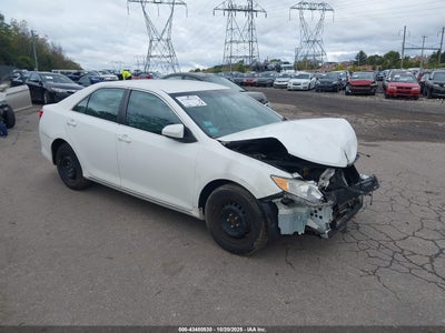TOYOTA CAMRY 2012