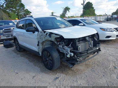 VOLKSWAGEN TAOS 2022