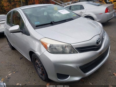 TOYOTA YARIS 2013