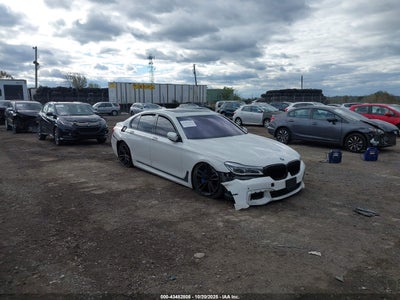 BMW 750I 2016