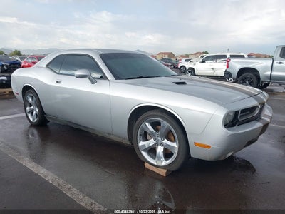 DODGE CHALLENGER 2010