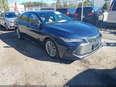 TOYOTA AVALON 2019