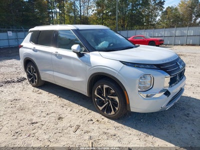 MITSUBISHI OUTLANDER 2024