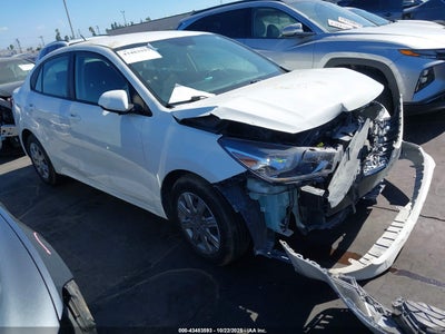 KIA RIO 2021