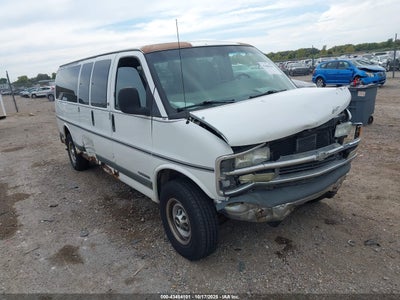 CHEVROLET EXPRESS 2001