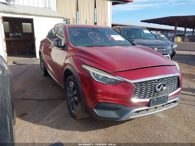 INFINITI QX30 2018