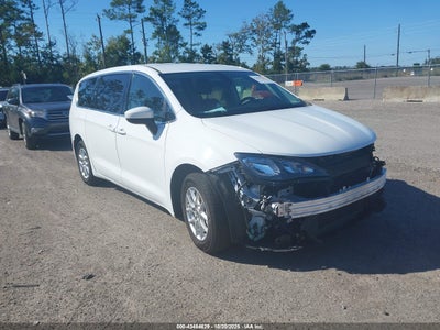CHRYSLER VOYAGER 2022
