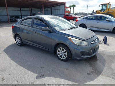 HYUNDAI ACCENT 2013