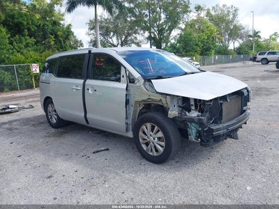 KIA SEDONA 2016
