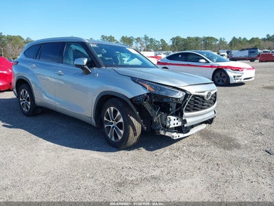 TOYOTA HIGHLANDER 2022