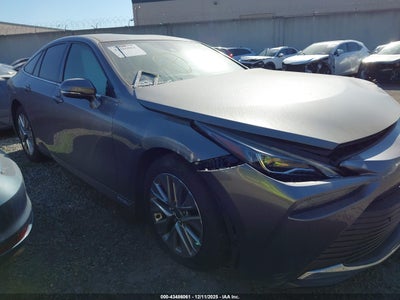 TOYOTA MIRAI 2022