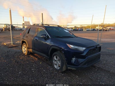 TOYOTA RAV4 2025