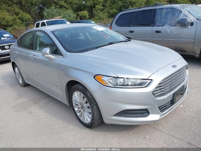 FORD FUSION HYBRID 2016