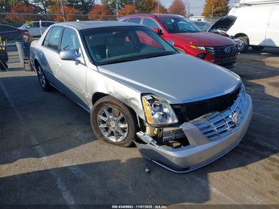 CADILLAC DTS 2010