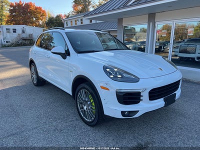 PORSCHE CAYENNE E-HYBRID 2016