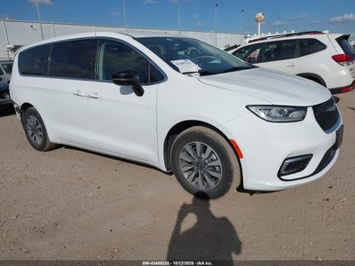 CHRYSLER PACIFICA HYBRID 2024