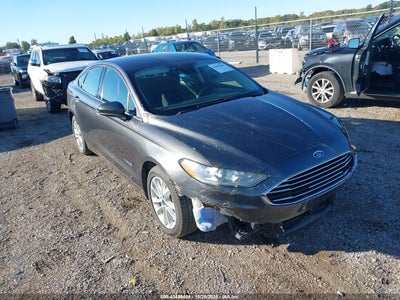 FORD FUSION HYBRID 2019
