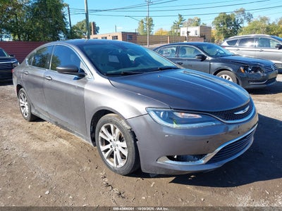 CHRYSLER 200 2015