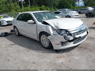 FORD FUSION HYBRID 2012