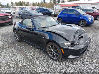 MAZDA MX-5 MIATA 2016