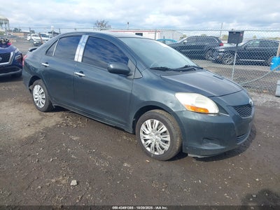 TOYOTA YARIS 2010